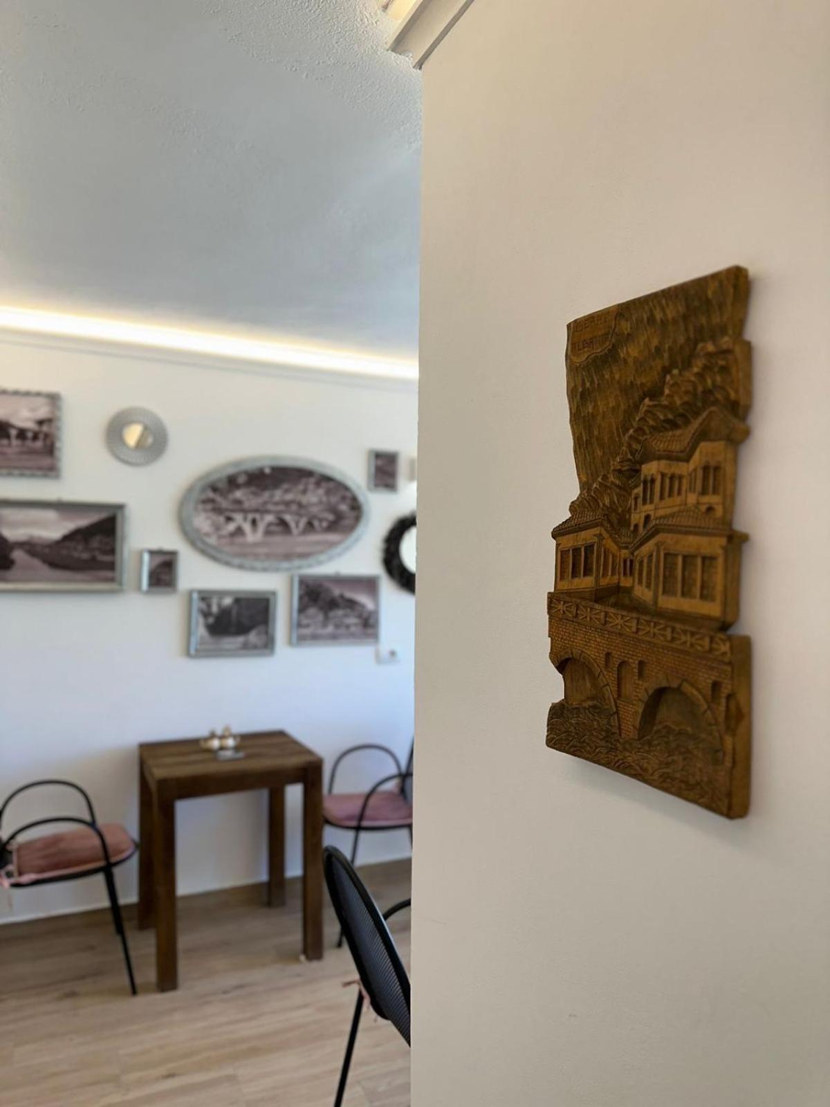 Vila Fatos Qama Berat Eksteriør billede